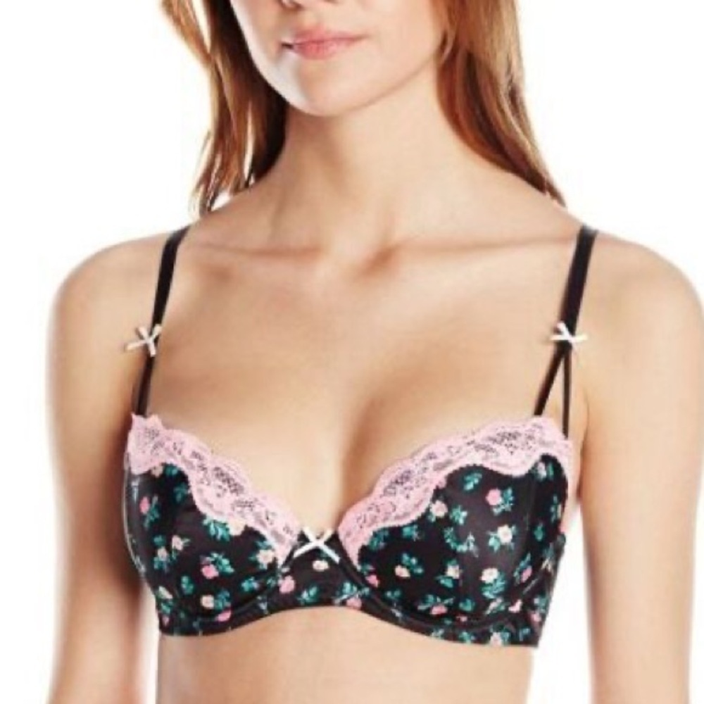 Betsey Johnson floral bra 32D